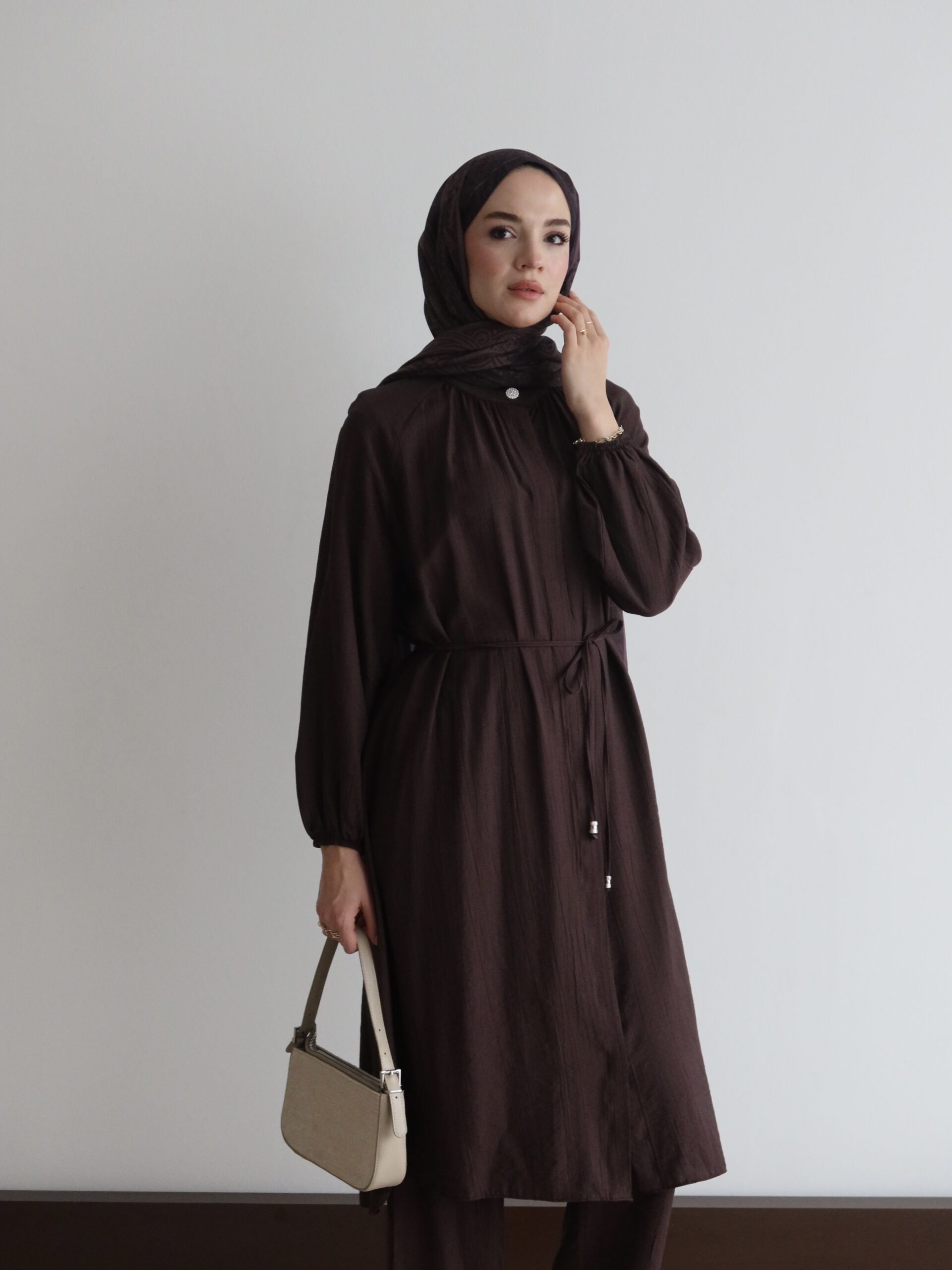 Pili Detaylı ve Belden Bağlamalı Lacivert Tunik - Görsel 9