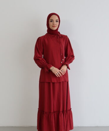 Büzgü Detaylı Katlı Etekli Bordo Takım