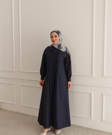 Pili Detaylı ve Kuşaklı Lacivert Pamuklu Elbise